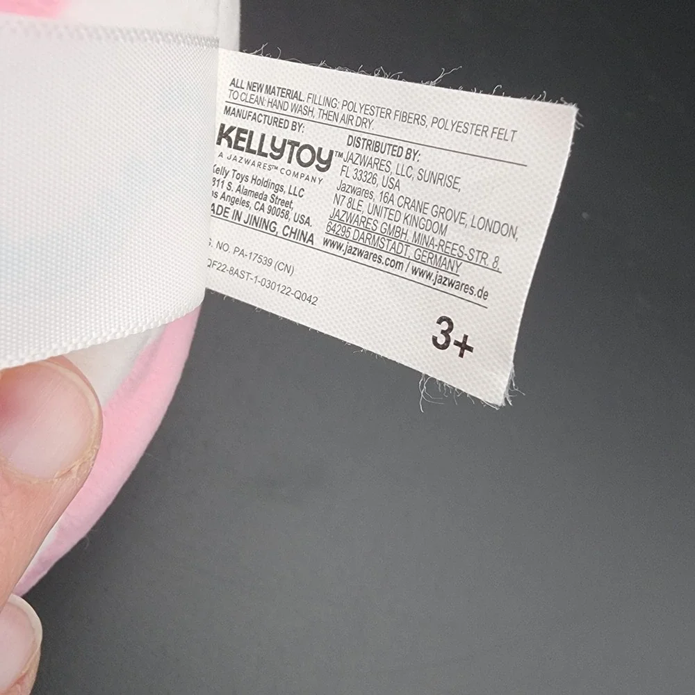 Squishmallows Amelie the Strawberry Milk‎ 8